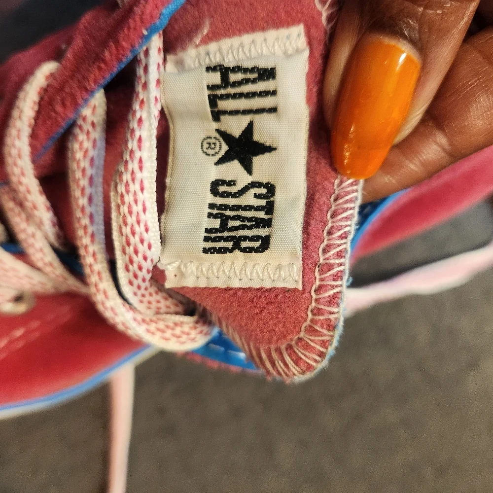 Hot pink suede converse. Unisex. Size 9 women. Size 7 men. - Picture 3 of 5